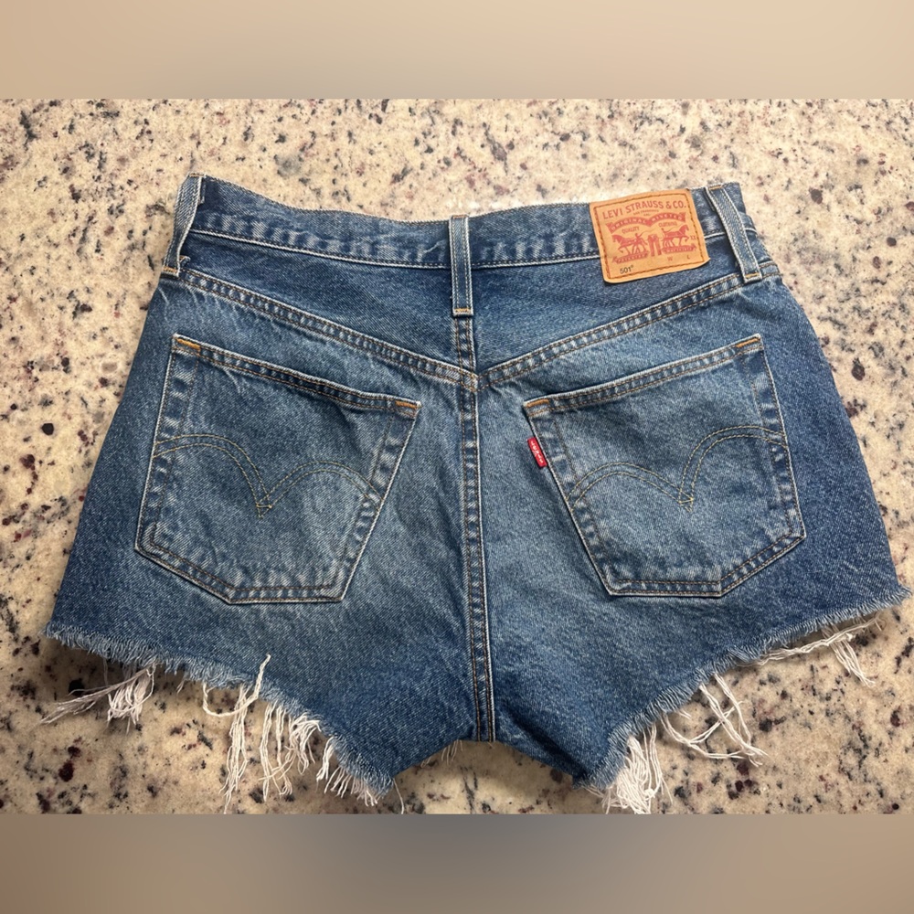 Levi's 501 Women's Denim Shorts size 27